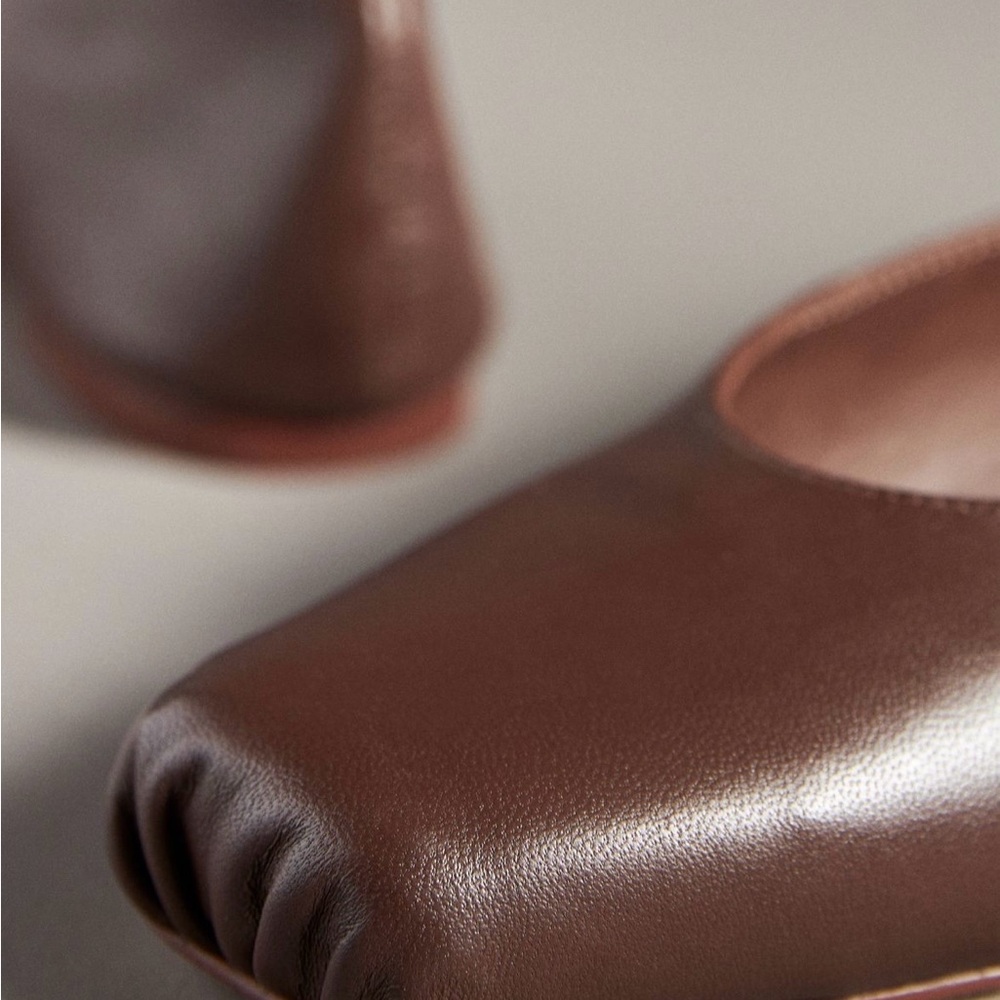 Reformation Brown Gathered-Toe Leather Ballet Flats - Picture 7 of 13